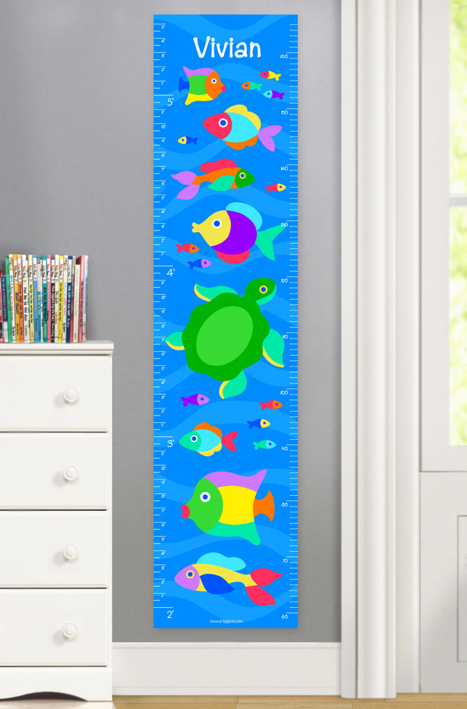 Canvas growth chart with colorful fish and turtles